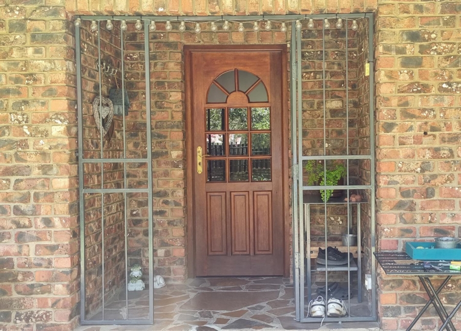 4 Bedroom Property for Sale in Bethlehem Free State